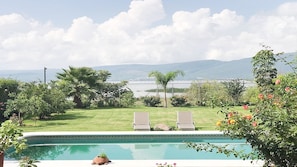 Pool - Beautiful house in Chapala with an incredible garden with pool (Chapala)