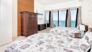 4 quartos, Wi-Fi de cortesia, roupa de cama