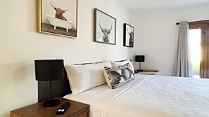 3 chambres, Wi-Fi gratuit, draps fournis