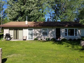 Exterior - 2 bedroom cottage in cheboygan (Cheboygan)