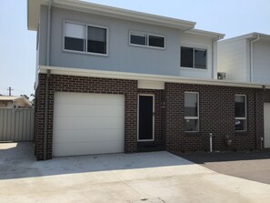 Exterior - Discover Beach Retreat (Warilla)