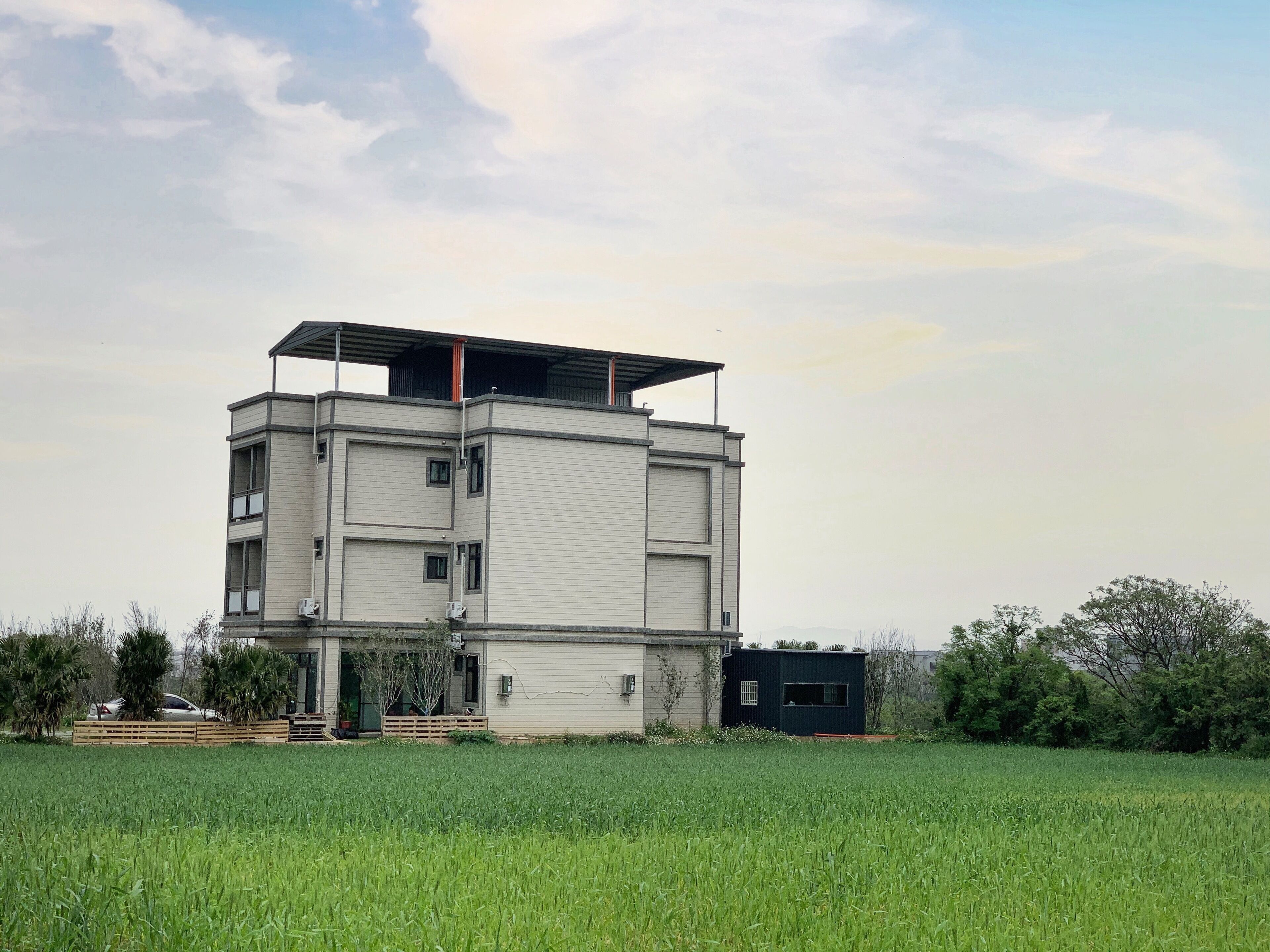 白貓民宿評價、特色體驗、房價資訊、訂房連結 – 寵物友善與甜點美味 - 照片 6