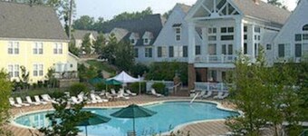 One Bedroom Luxury Cottage, Williamsburg, Virginia (1907722)