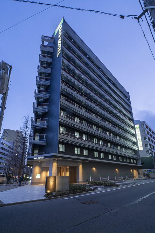 Exterior -  Washington R&B Hotel Sendai Higashiguchi (Sendai)