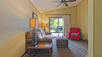 TV, fireplace, DVD player, table tennis
