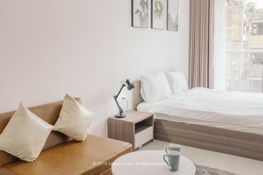 1 bedroom, desk, WiFi - JUSTAY Riverside Condo (Ho Chi Minh)