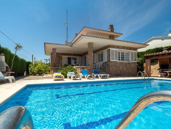 Pool - Ref. GLADIOL 2: House with private pool and wifi 300 meters from the beach. (L'Escala)