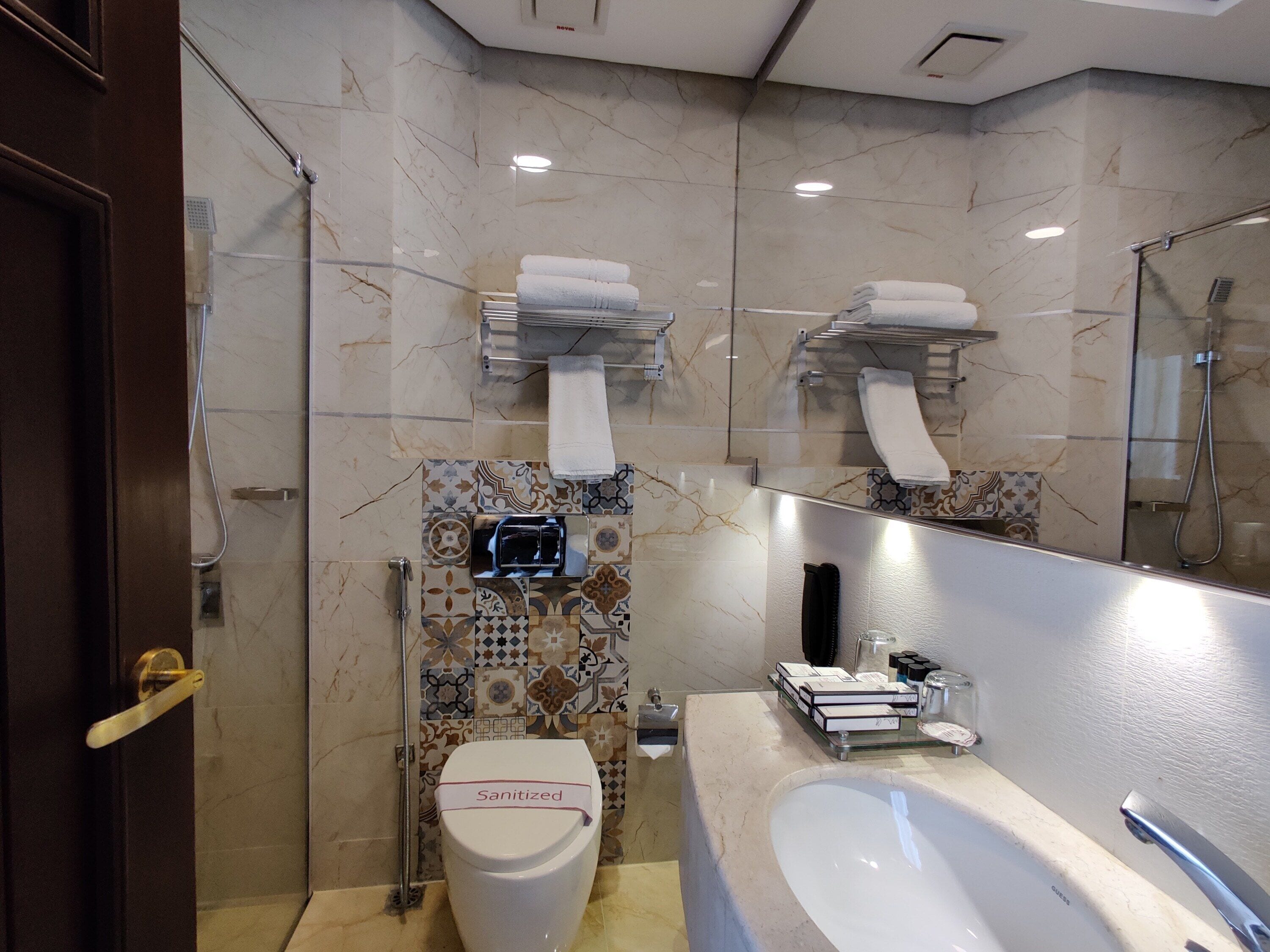 royal suite, multiple beds, smoking | bathroom | free toiletries, hair dryer, bathrobes, slippers