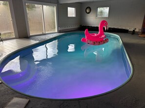 Pool - Creekside 3-bedroom house with heated indoor swimming pool in Cogan Station (Cogan Station)