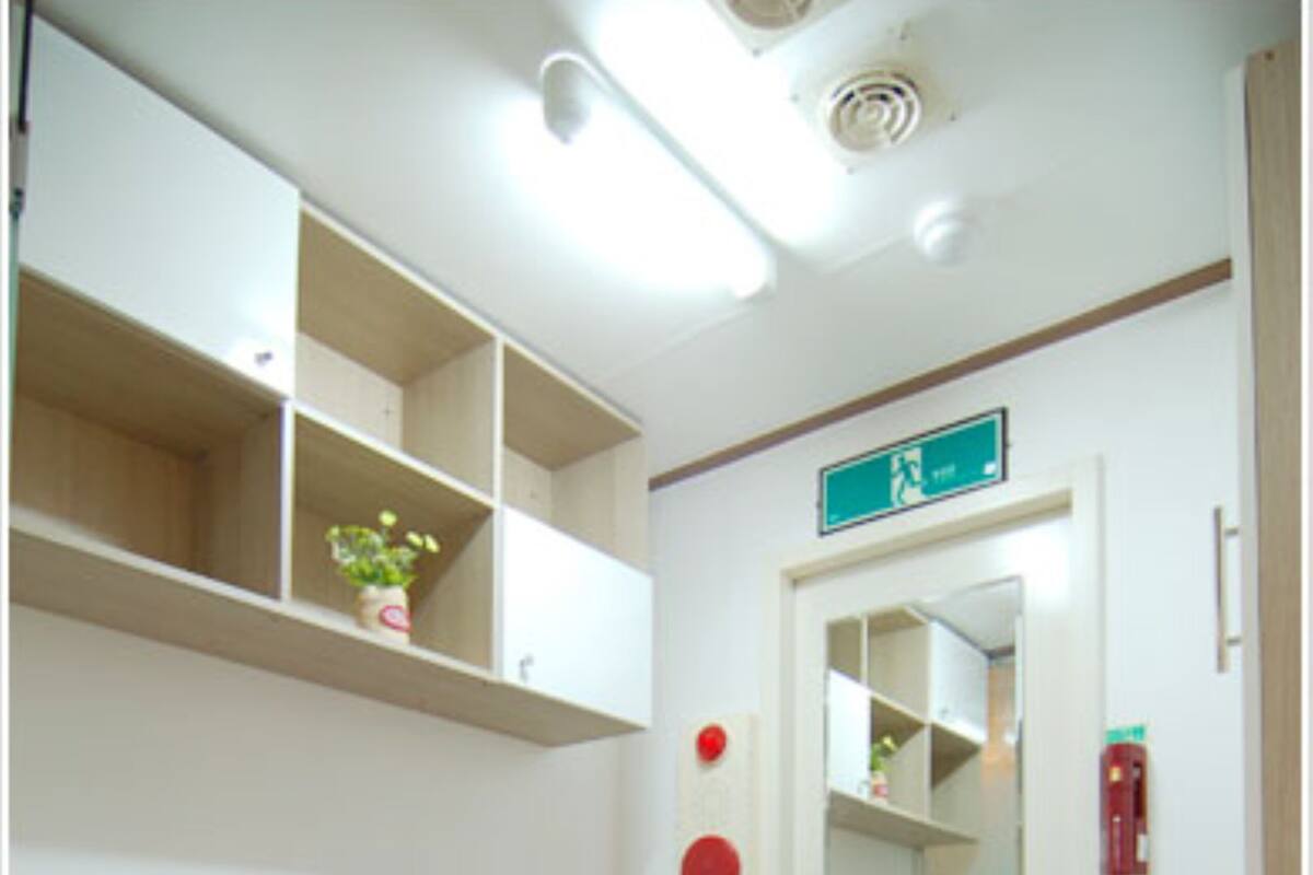 Premier Room