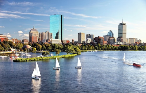 avid hotel Boston Logan Airport - Revere by IHG