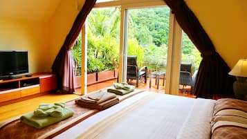 1 bedroom, minibar, in-room safe, individually decorated