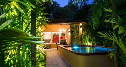 Red Sunset Private Pool Villa - Hotel Managed