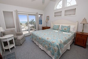 6 bedrooms, iron/ironing board, free WiFi, bed sheets