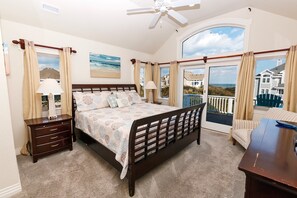 7 chambres, fer et planche à repasser, lit de bébé portatif