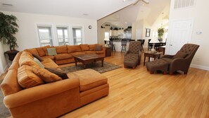 Televisio, DVD-soitin, stereot