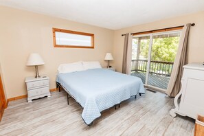 4 Schlafzimmer, Bügeleisen/Bügelbrett, Reisekinderbett, kostenloses WLAN