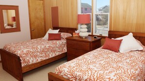4 chambres, fer et planche à repasser, Wi-Fi gratuit, draps fournis