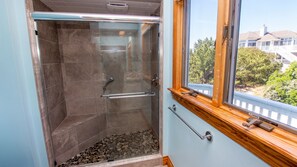 Shower, towels - Semi-Oceanfront, Close to Beach, Private Pool, Rec Room, PI13, Ocean's 13 (Corolla)