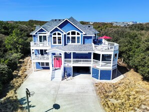 Exterior - Oceanside, 6 BRs, Pool, Dogs Welcome, Close to Beach Access, PI164, La Bella Vita (Corolla)