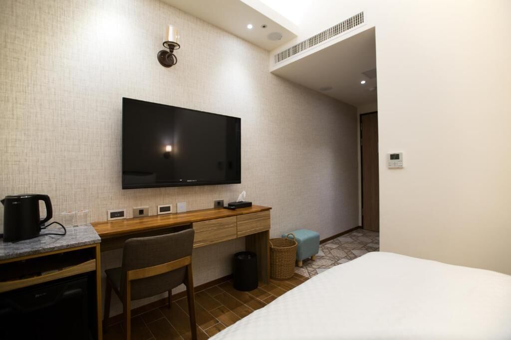 double room, balcony | desk, blackout curtains, free wifi, bed sheets