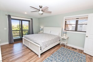 4 bedrooms, iron/ironing board, travel cot, free WiFi