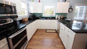 Fridge, microwave, oven, stovetop - Oceanside, Private Pool, Walking distance to town of Duck, Foosball, T3, Bella Vita (Duck)