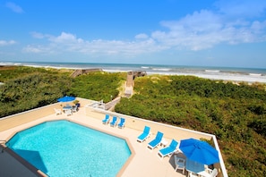 Pool - OCEANFRONT, Ocean views, beach access, Pool, PI139, Pine Haven (Corolla)