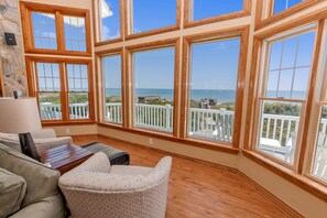 TV, fireplace, foosball, stereo - OCEANFRONT, Ocean views, beach access, Pool, PI139, Pine Haven (Corolla)