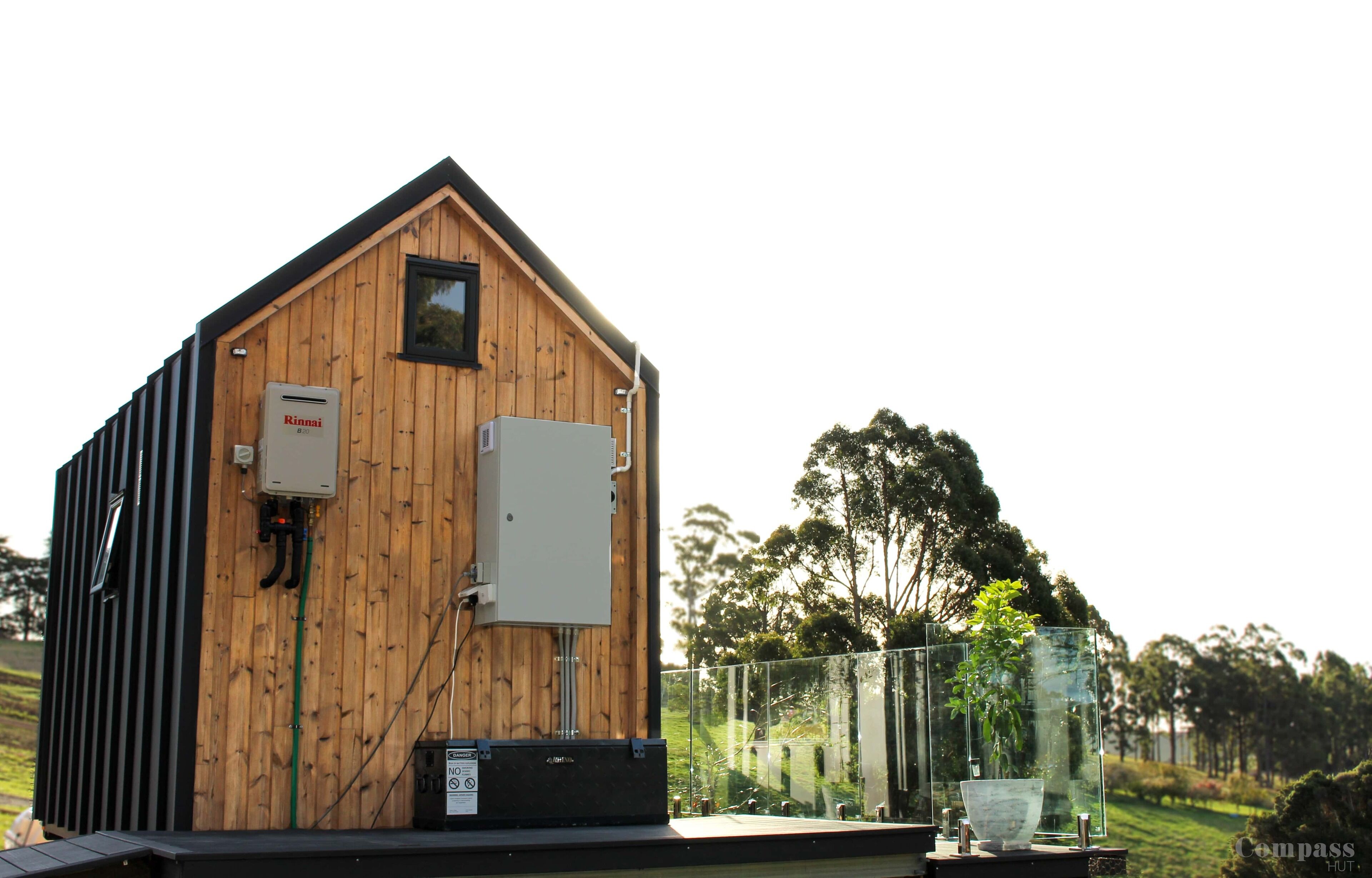 Compass Hut — image 23