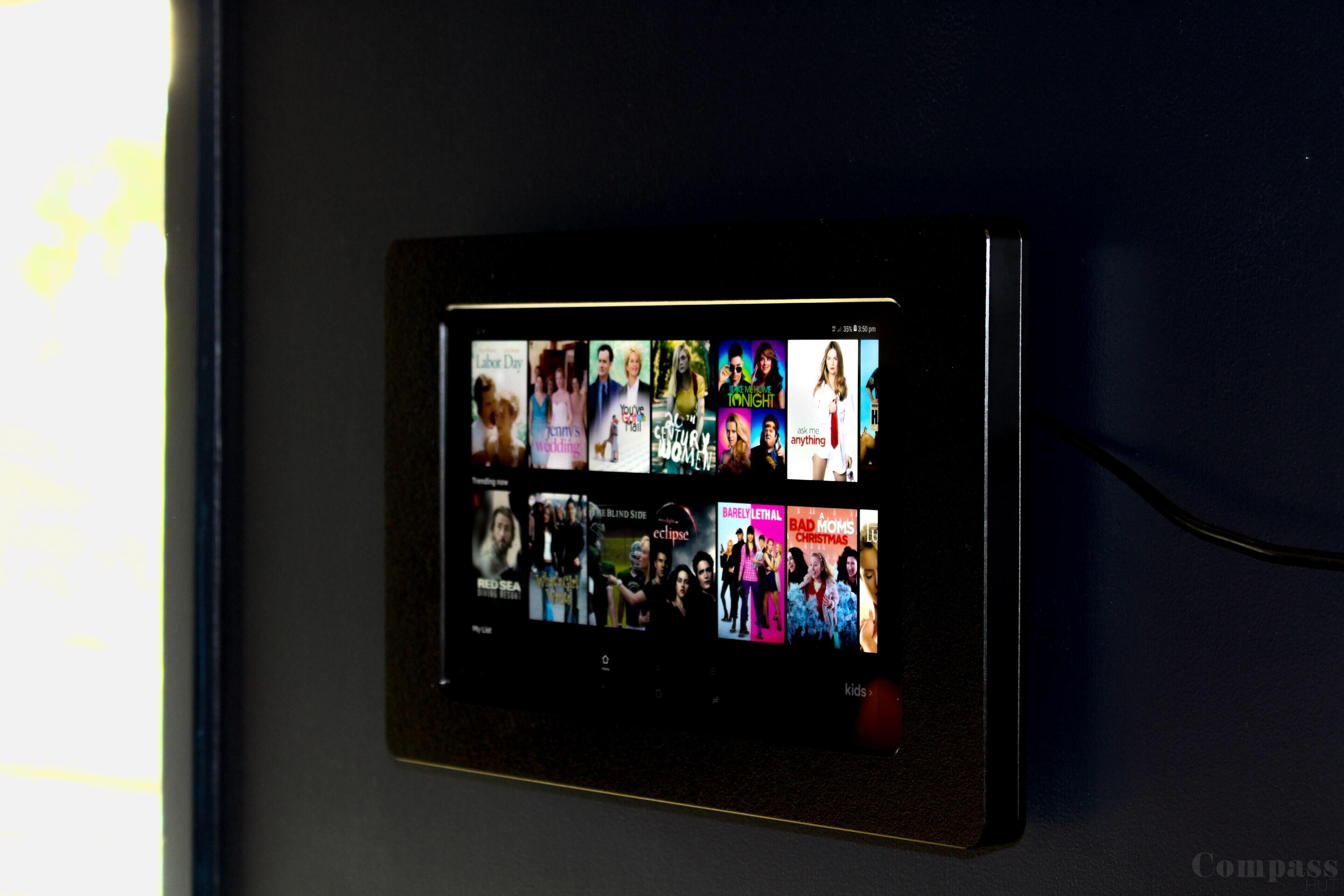 Compass Hut — image 2