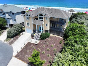 Exterior - OCEANFRONT, Ocean Views, Private Beach Walkway! VOH31, Dream Winds (Corolla)