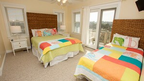 5 bedrooms, iron/ironing board, free WiFi, bed sheets - OCEANFRONT, Ocean Views, ELEVATOR, Private Beach Walkway, BB14, Heart Of Duck (Duck)