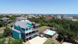 المنشأة من الخارج