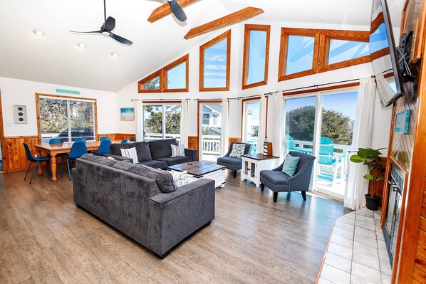 TV, fireplace, table tennis