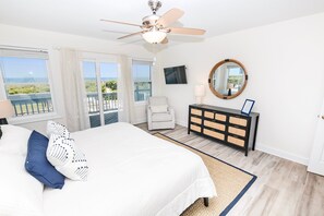 6 室のベッドルーム、アイロン / アイロン台、WiFi (無料)、ベッドシーツ