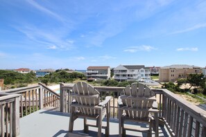 Property grounds - Oceanside, Private Pool, Sun Decks, 660 ft to beach access! -WW951, Momma's Happy, Daddys Broke (Corolla)