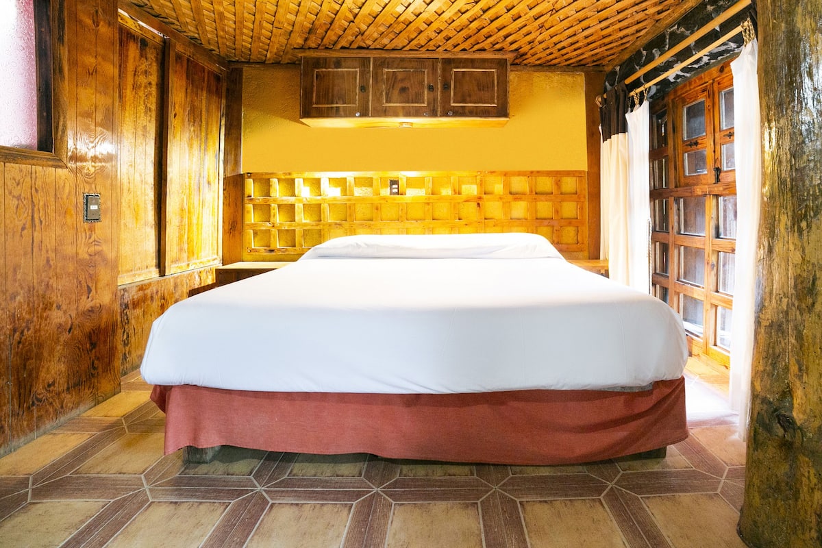 Standard Triple Room | Free WiFi, bed sheets
