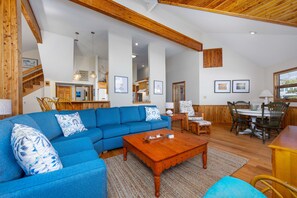 تلفزيون، مشغل دي في دي، تنس طاولة، ستيريو