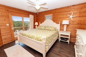 5 habitaciones, tabla de planchar con plancha y cuna de viaje 