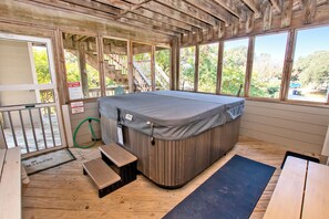 Interior - Oceanside, Community Amenities, Close to Beach Access, 112, Zephyr (Corolla)