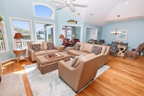 TV, fireplace, DVD player, stereo