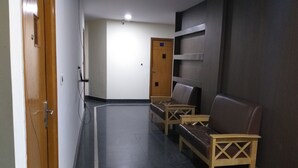 Àrea amb seients del vestíbul