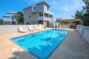 Beheizter Pool
