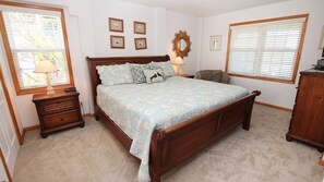 7 bedrooms, iron/ironing board, free WiFi, bed sheets