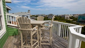 Outdoor dining - Oceanside, Private Pool, Hot Tub, Covered Deck, Sun Decks, WC829, relax (Corolla)