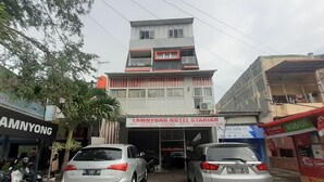 Front of property - OYO 2328 Lamnyong Syariah (Banda Aceh)