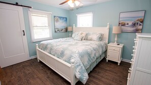 6 habitaciones, tabla de planchar con plancha y cuna de viaje