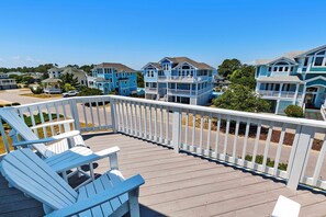 Terrace/patio - Oceanside, Private Pool, ELEV, Hot Tub, Corolla Light Amenities, BH6, Sunny Rays (Corolla)