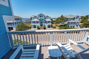 Property grounds - Oceanside, Private Pool, ELEV, Hot Tub, Corolla Light Amenities, BH6, Sunny Rays (Corolla)